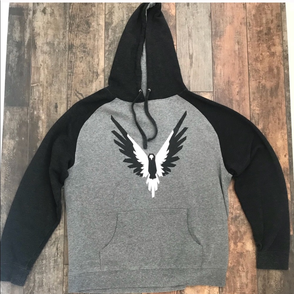 Maverick hoodie by Logan Paul